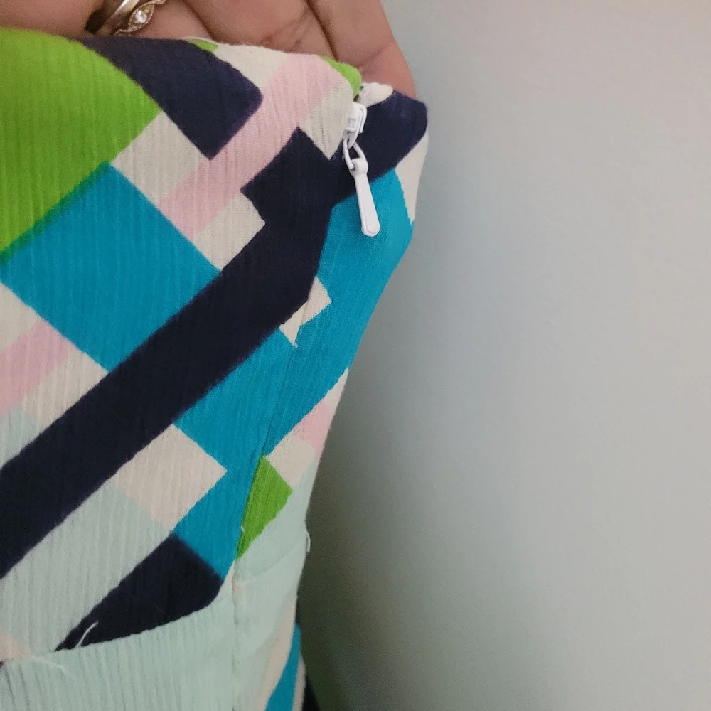 Lilly Pulitzer Geometric pattern signature Cotton fabric Summer mini dress sz 6 - Picture 6 of 11